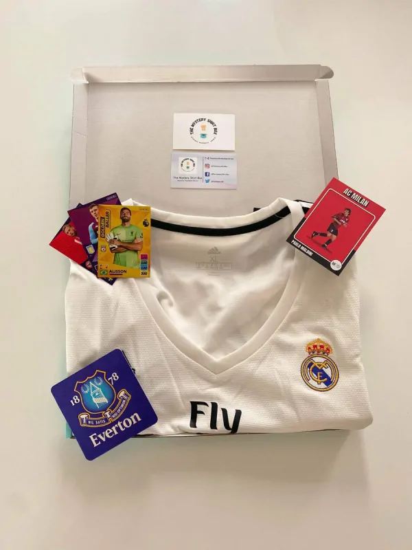 Jerserys.com secure shipping and 17track order updates for soccer kits.