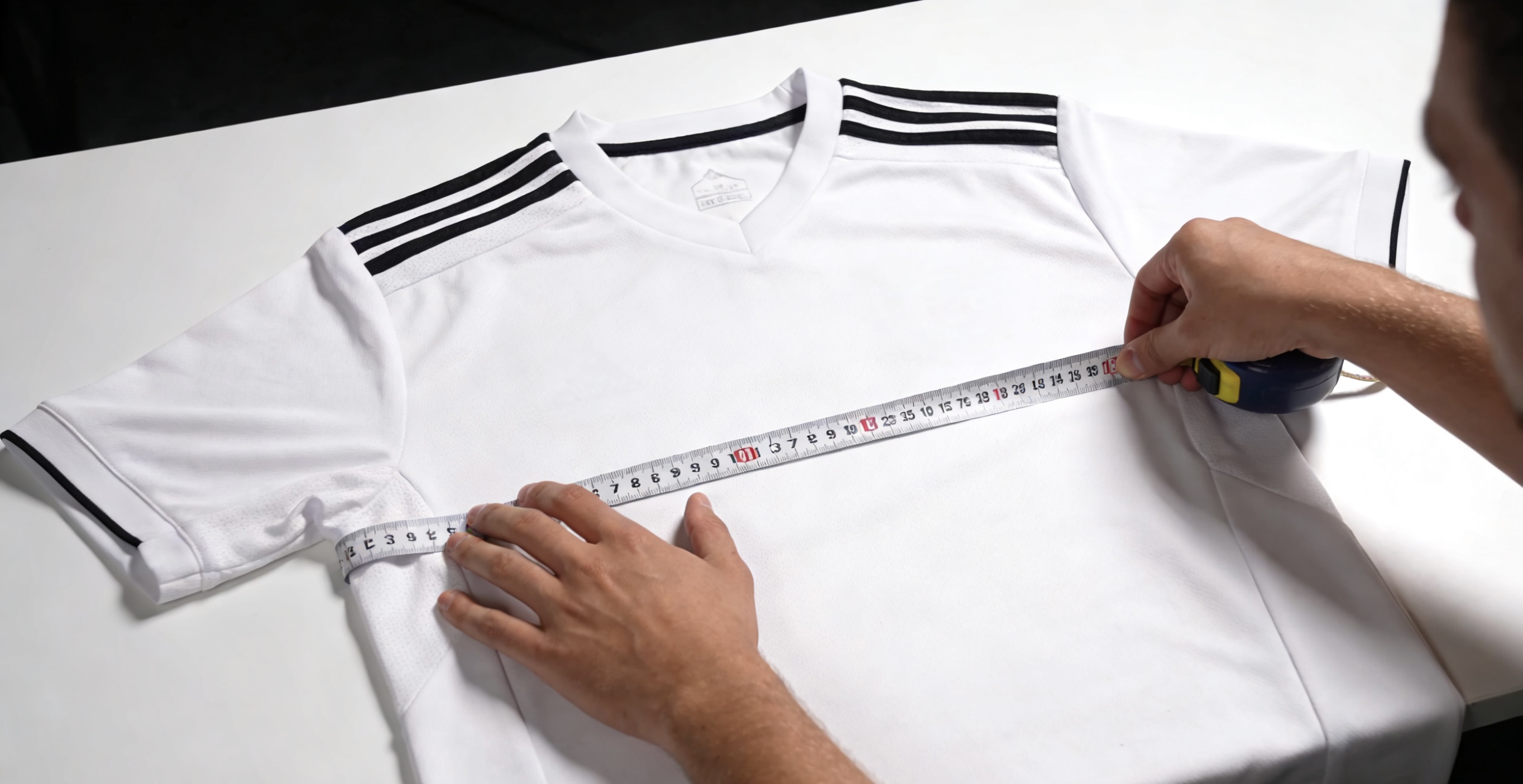 How to measure a Real Madrid soccer jersey in inches.